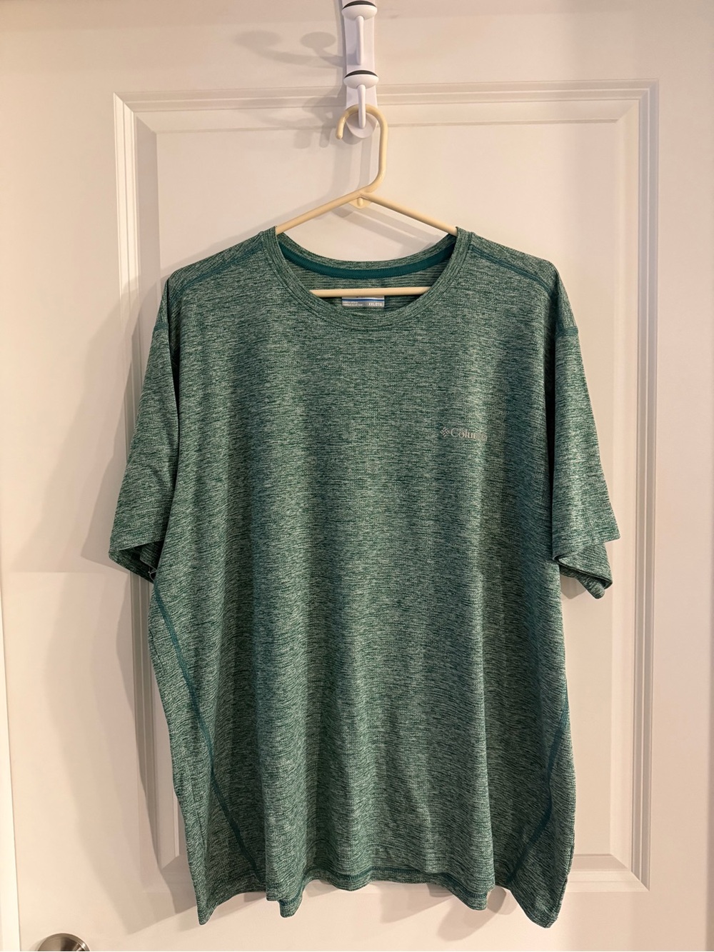 Columbia Men’s Heathered Teal Short-Sleeve Performance Tee